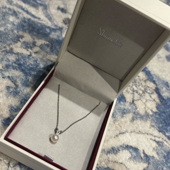 Shane Co. 7mm Cultured Freshwater Pearl Solitaire Pendant - Picture 5 of 10